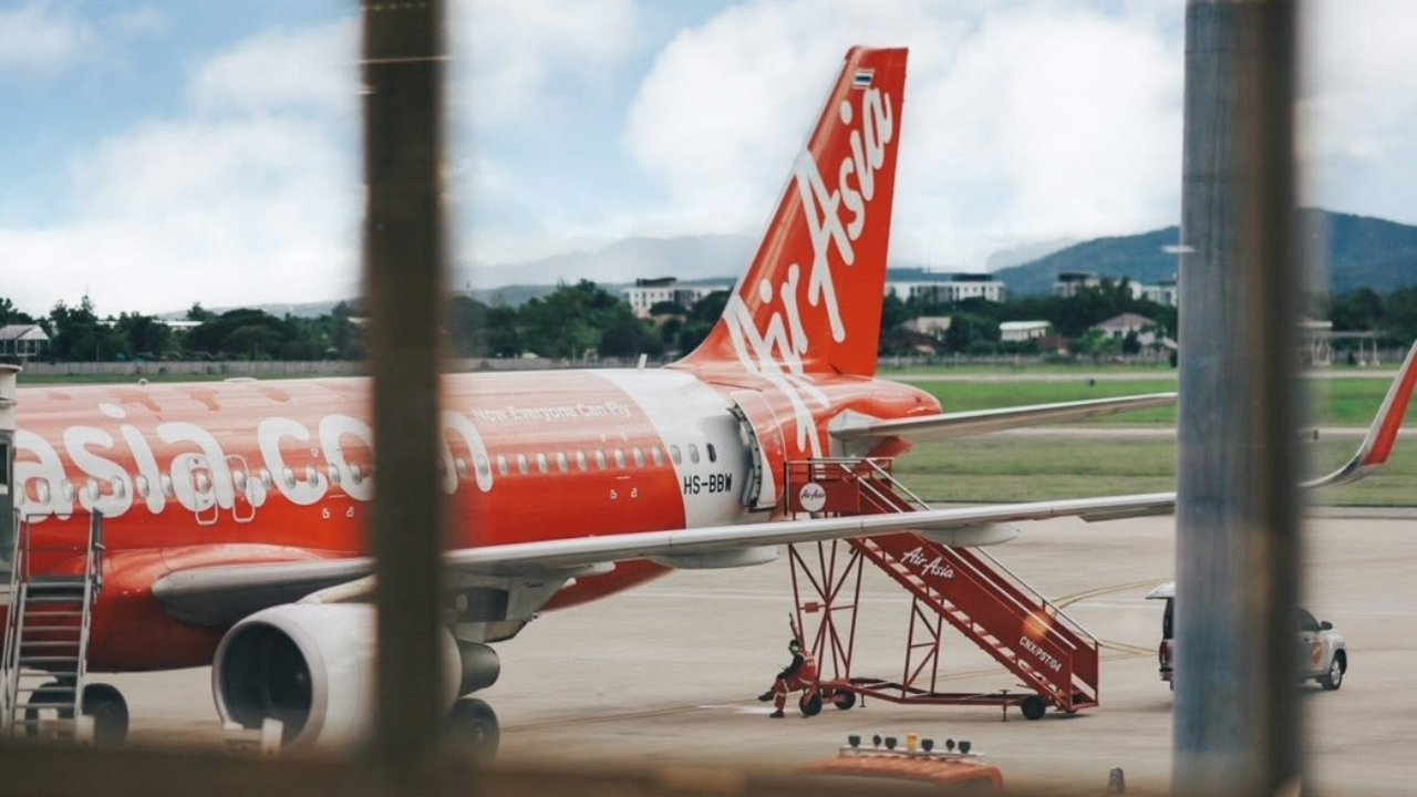 Pesawat Takeoff Penumpang Belum Semua Masuk: Kronologi Lengkap Insiden AirAsia FD3116
